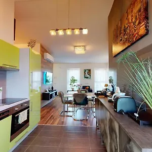 Central Home Budapest Apartment