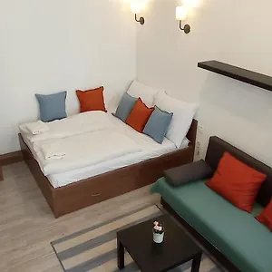  Apartman Osvat