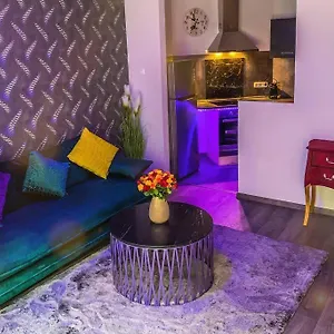 H & A Gozsdu - The 1001 Nights Apartament