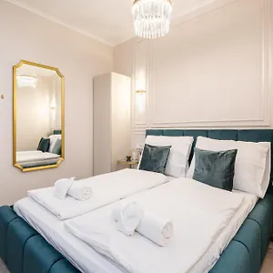  Appartamento Kiraly 33 - Hidden Gem - Location By Bqa