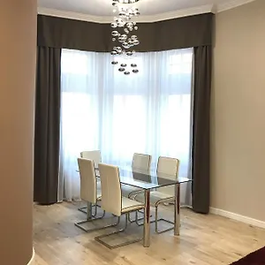  Appartamento Gozsdu Glamour