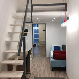  Apartman The Whistling Rabbi
