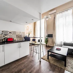 Elisabeth Apartment